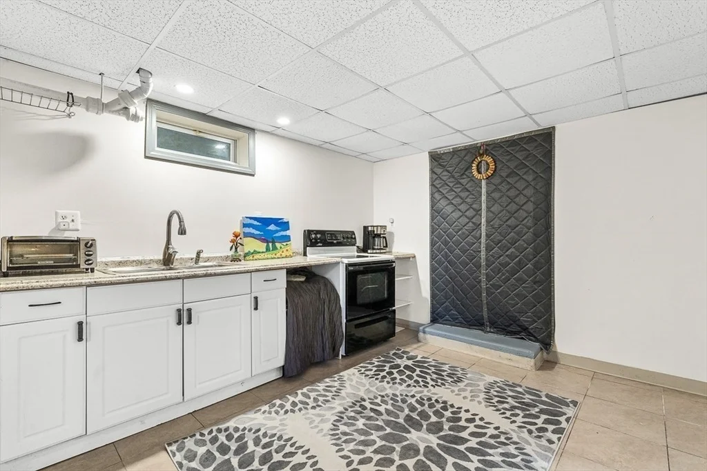 Photo of 139 Summer St