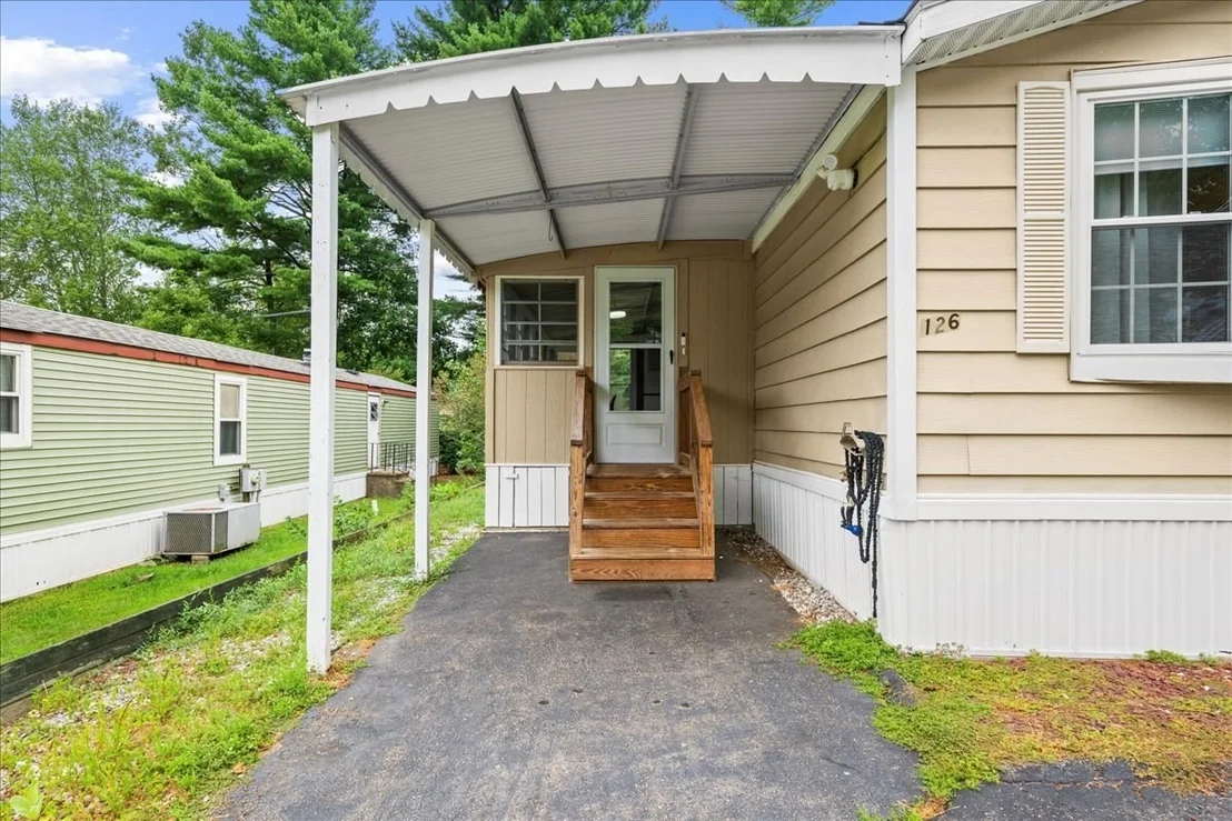 Photo of 126 Pine Ave