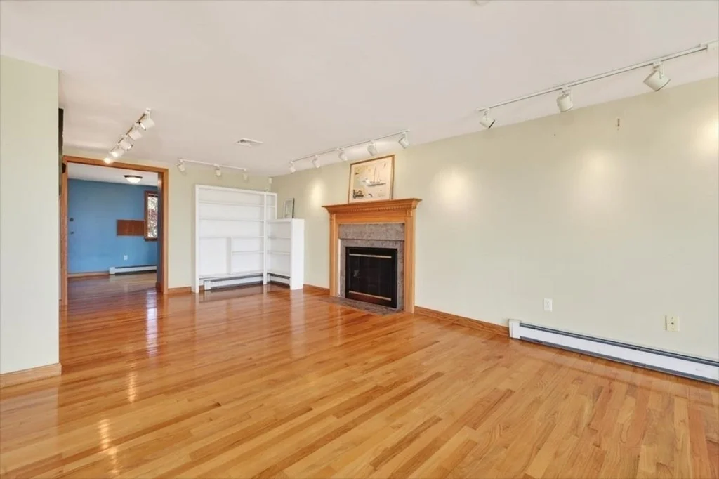 Photo of 79 Collier Rd