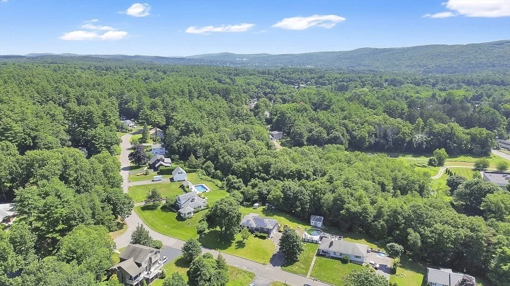 Photo of 11 Juniper Hill Rd