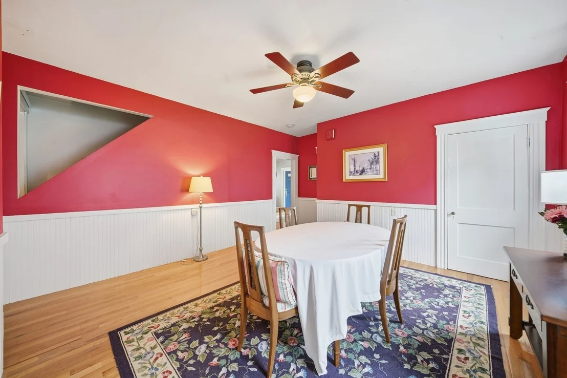 Photo of 196 Middlesex St