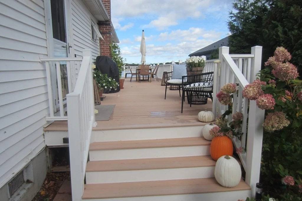 Photo of 302 Killdeer Rd