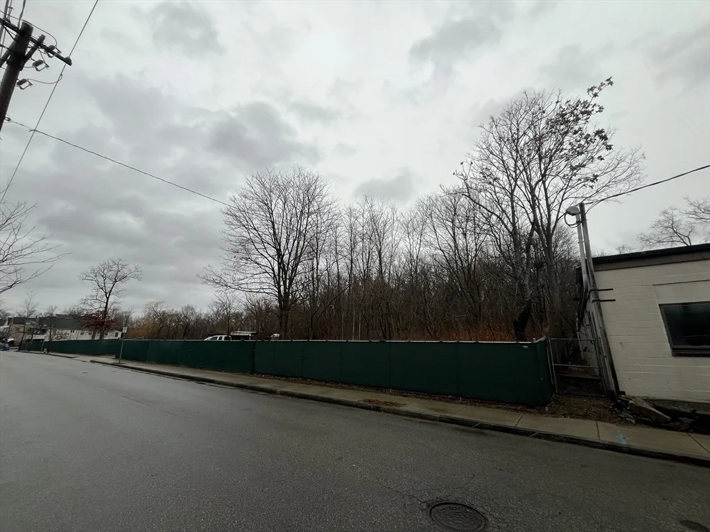 Photo of 74 Rumford Avenue