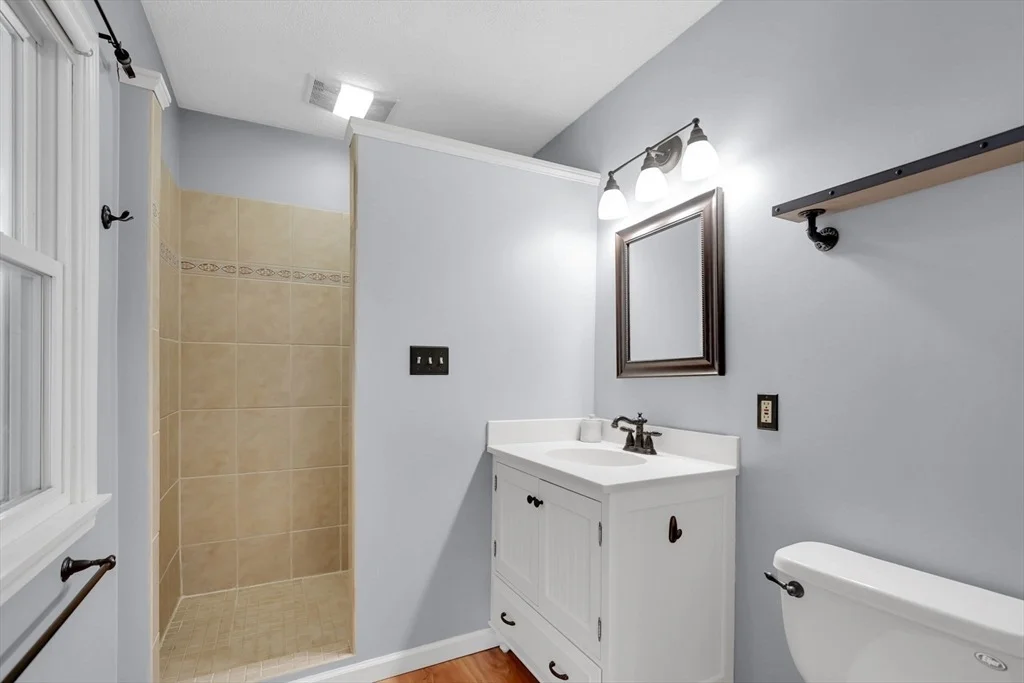 Photo of 135 Nutmeg Cir