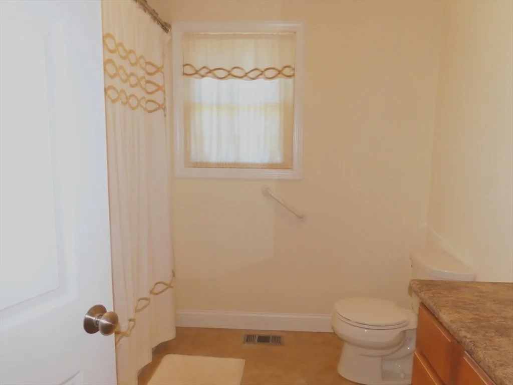 Photo of Unit 13 at 13 Dunrobin Cir