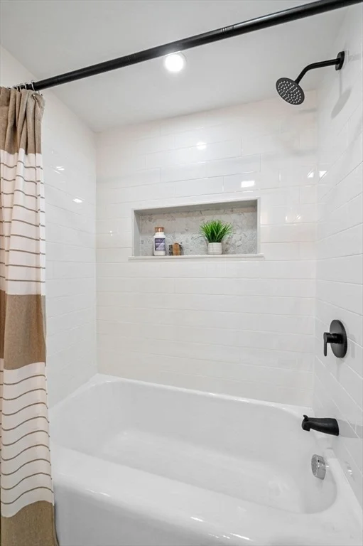 Photo of 98 John Carver Rd