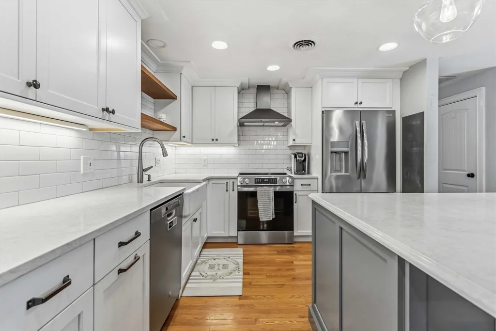 Photo of 27 Sun Valley Dr