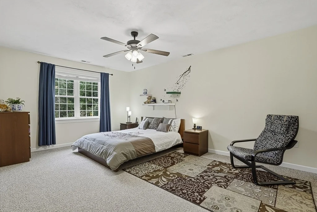 Photo of 378 Moon Hill Rd