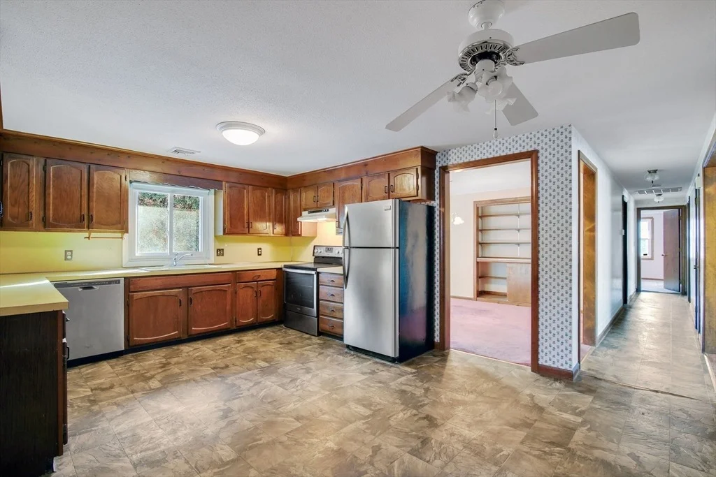 Photo of 17 Labelle Cir