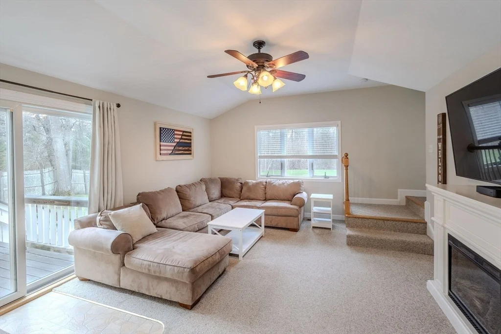 Photo of 46 Puritain Drive