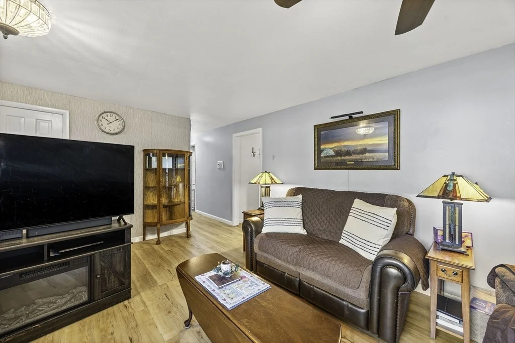 Photo of 64 Brigham Rd