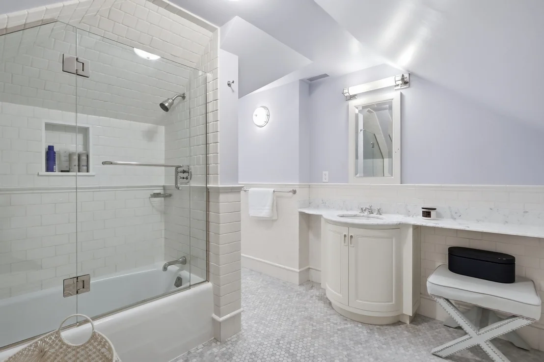 Photo of 55 Estabrook Road