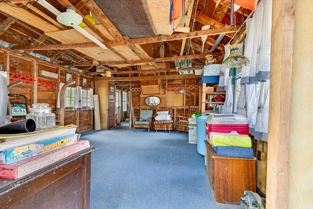 Photo of 14 Old Colony Ave