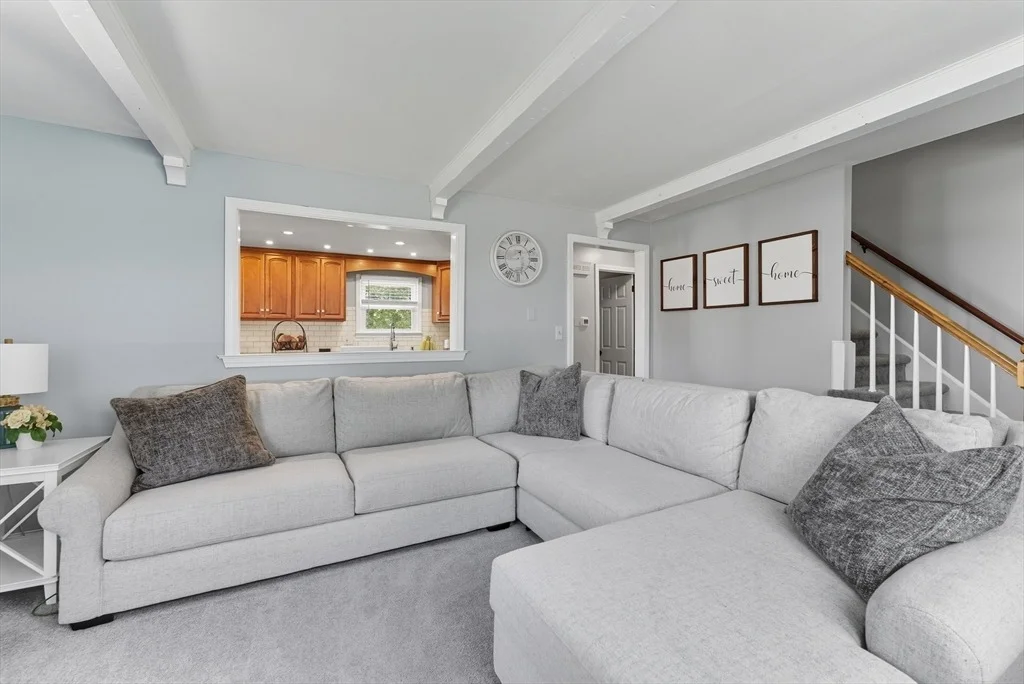 Photo of 89 Vincent Drive