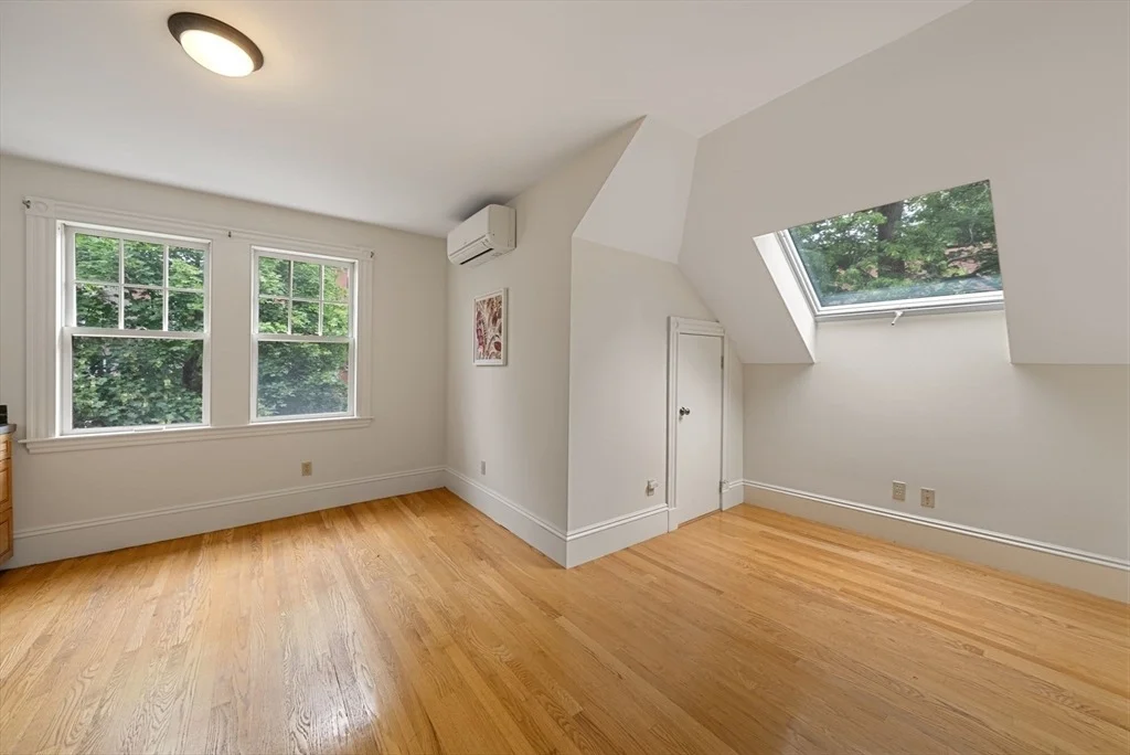 Photo of Unit 2 at 179 Rawson