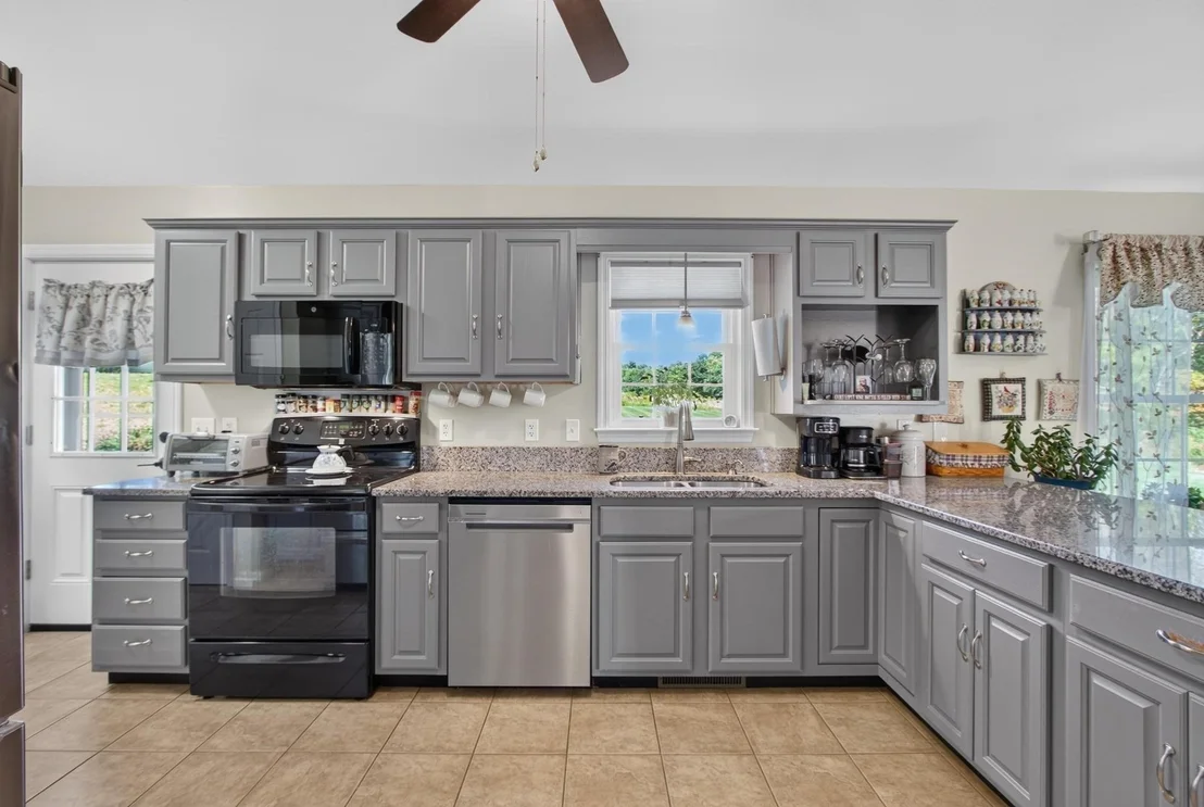 Photo of 528 Wauwinet Rd