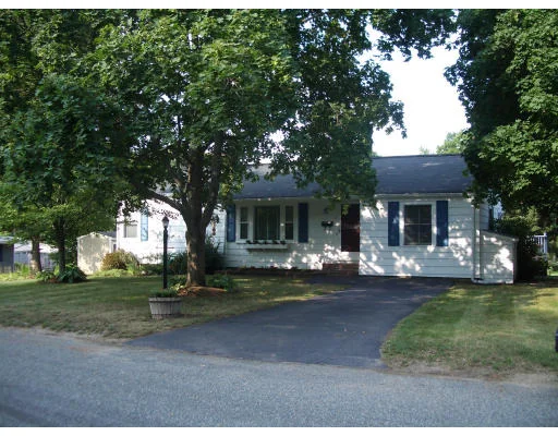Photo of 17 Lariviere Road
