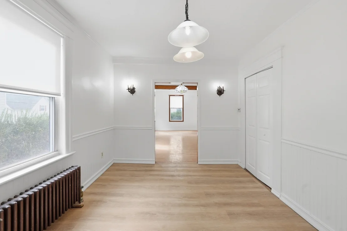 Photo of 165 Fairmont Ave