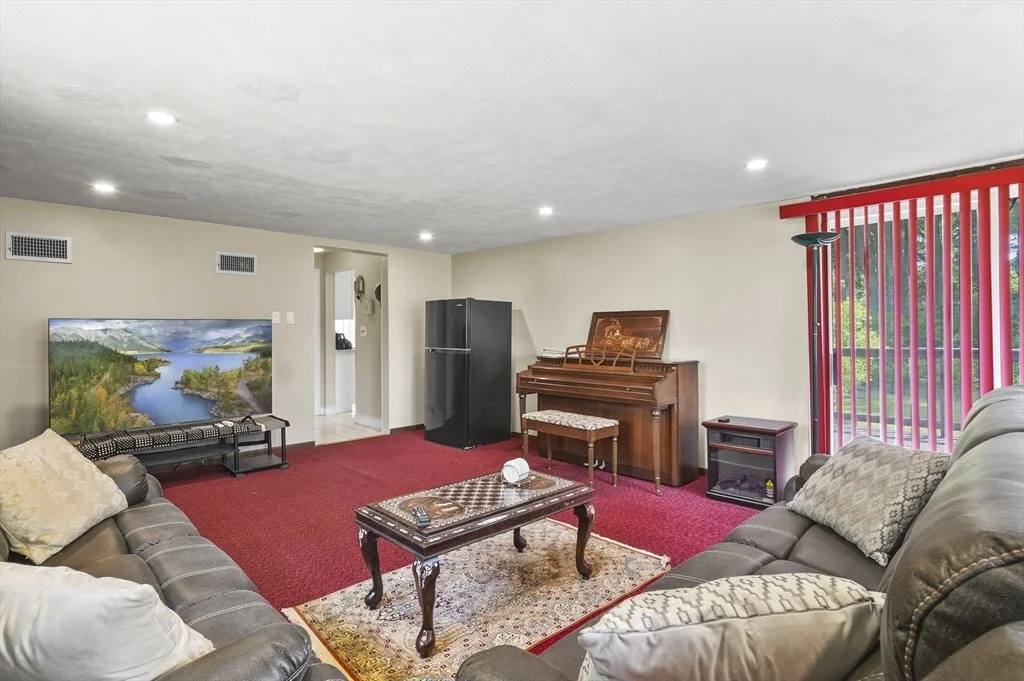 Photo of 35 Snake Brook Road