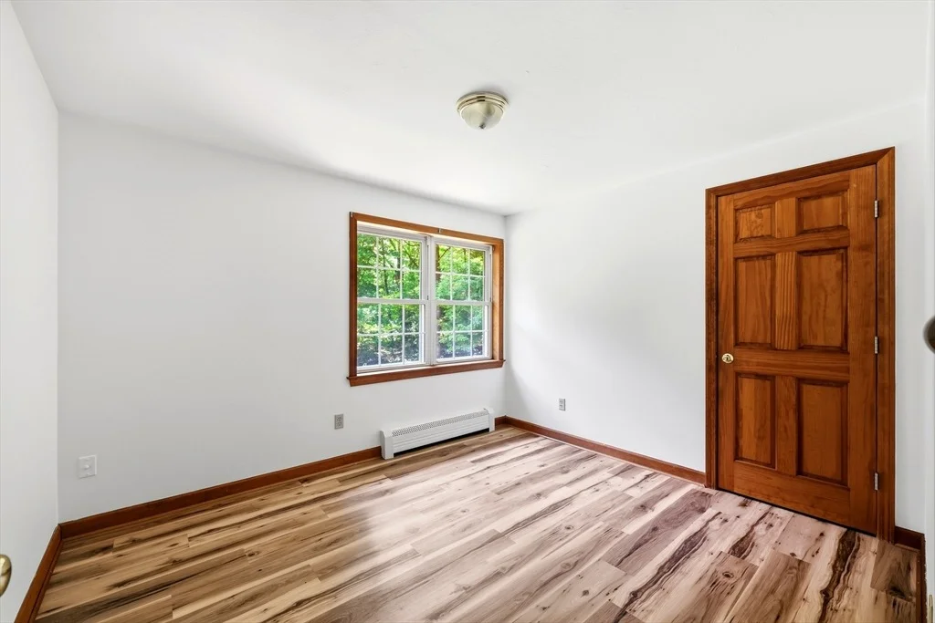 Photo of 60 Bartlett Lane