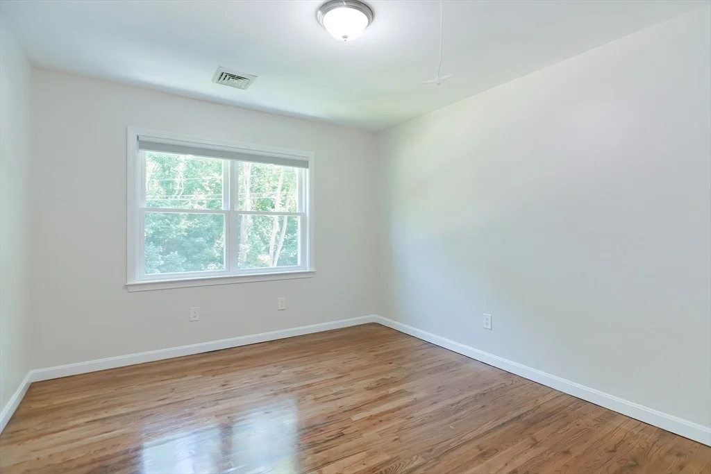 Photo of 58 Ruth Ellen Rd