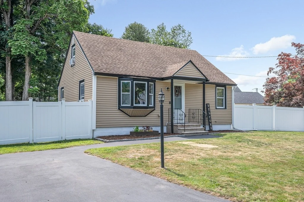Photo of 103 Fox Ave