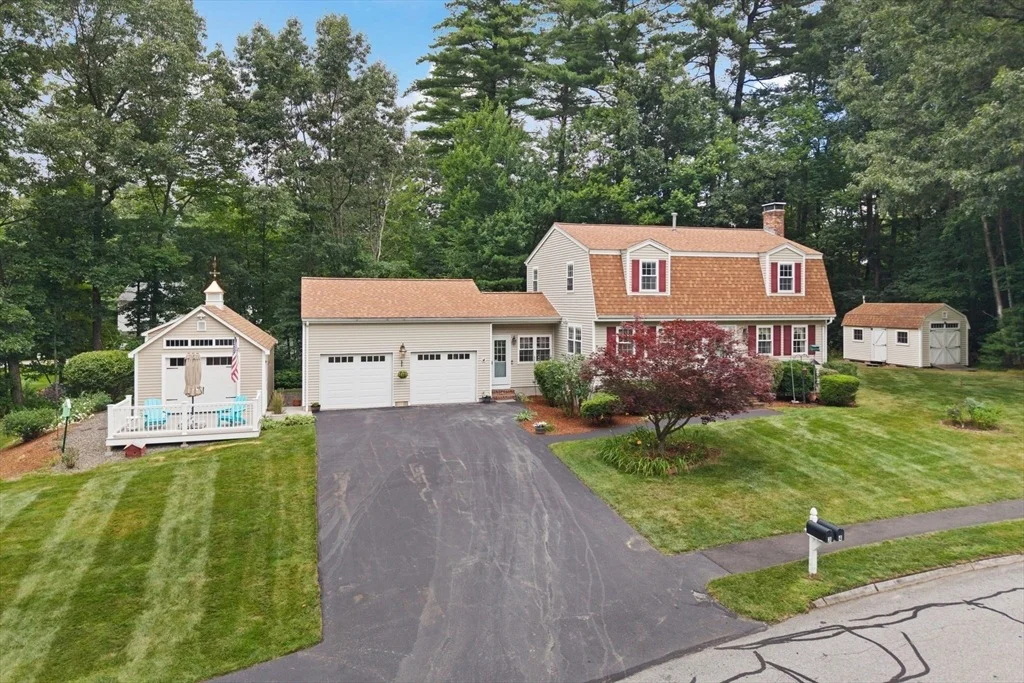 Photo of 4 Stevens Ter