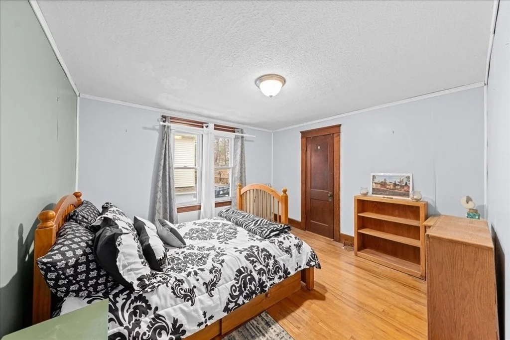 Photo of 18 Holland Road