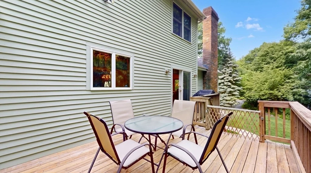 Photo of 17 James Ave