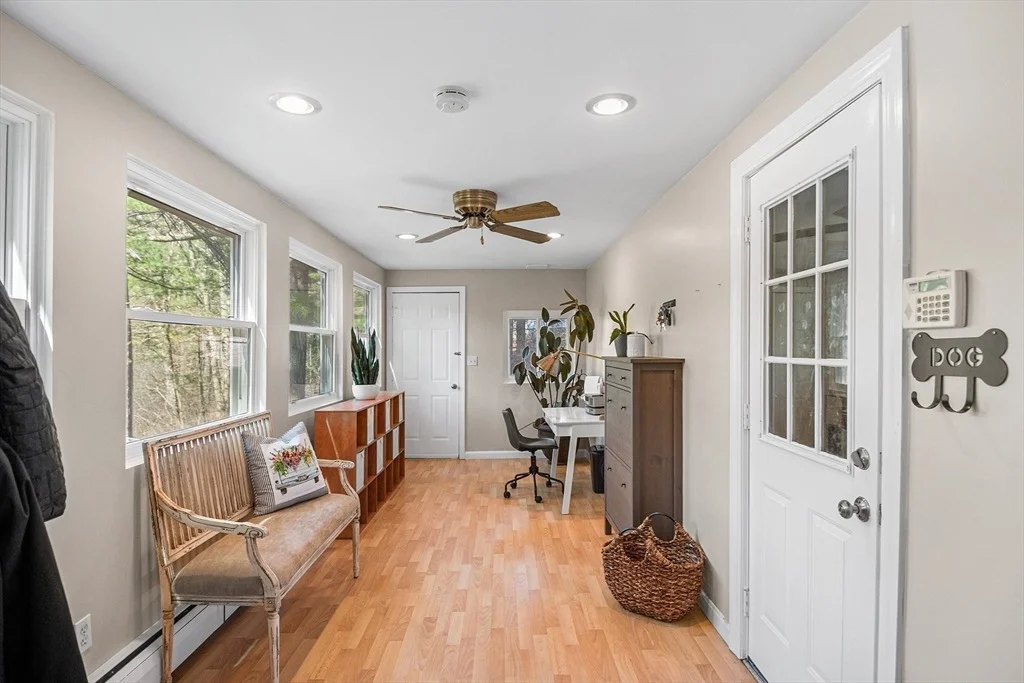 Photo of 451 Linebrook Road