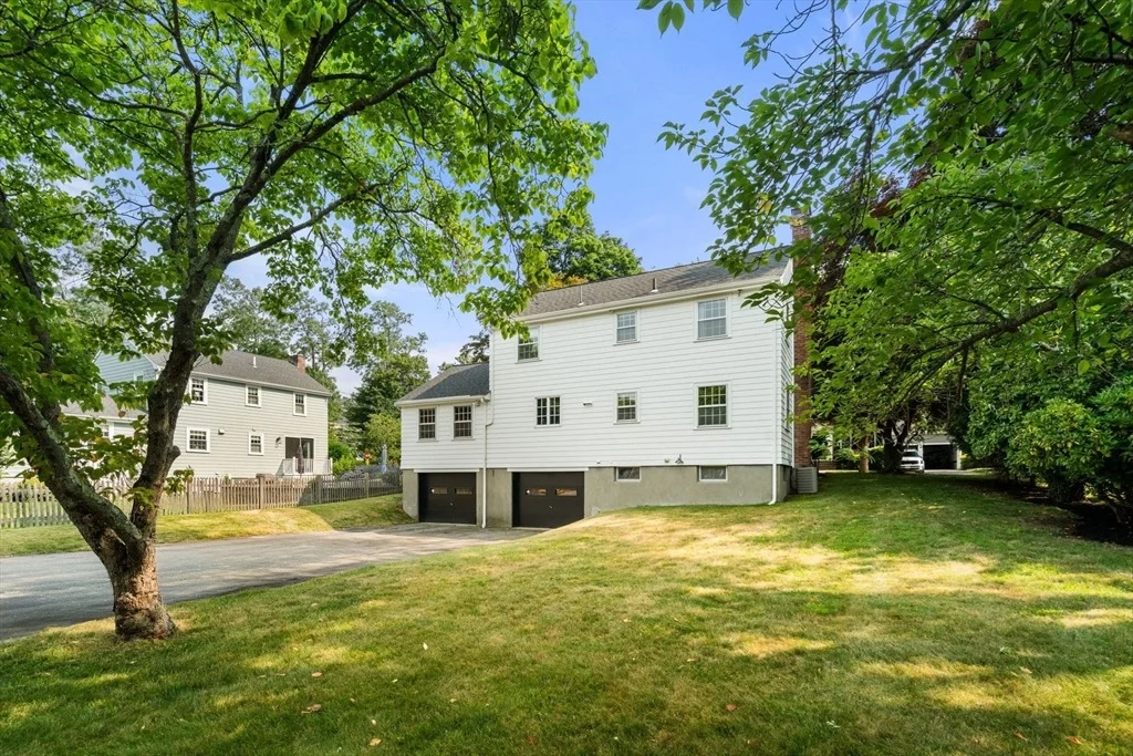 Photo of 40 Cape Cod Ln