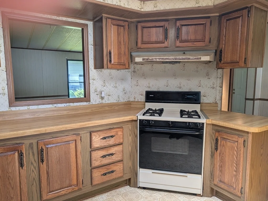 Photo of 105 Clayton Drive