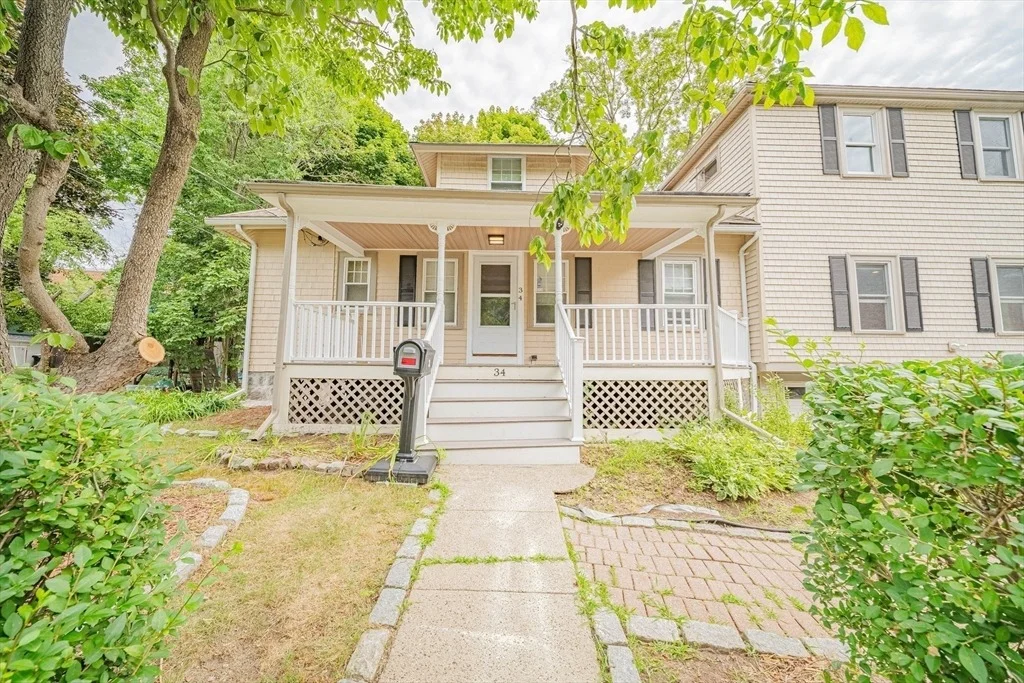 Photo of 34 Dewey Ave