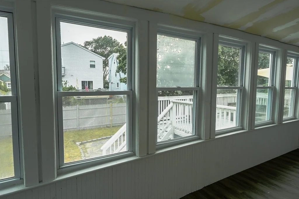 Photo of 33 Bay View Ave