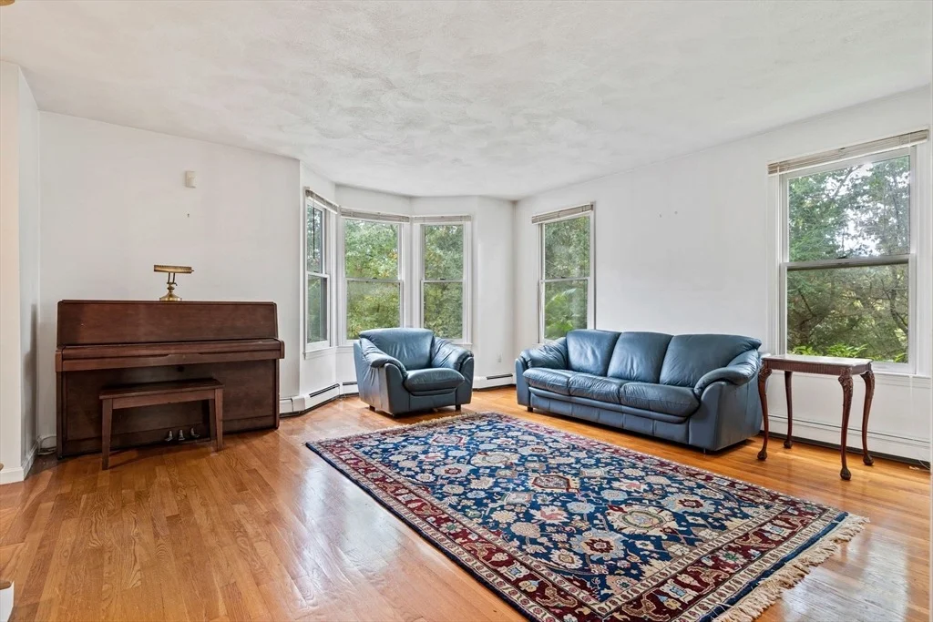 Photo of 46 Charles River Street