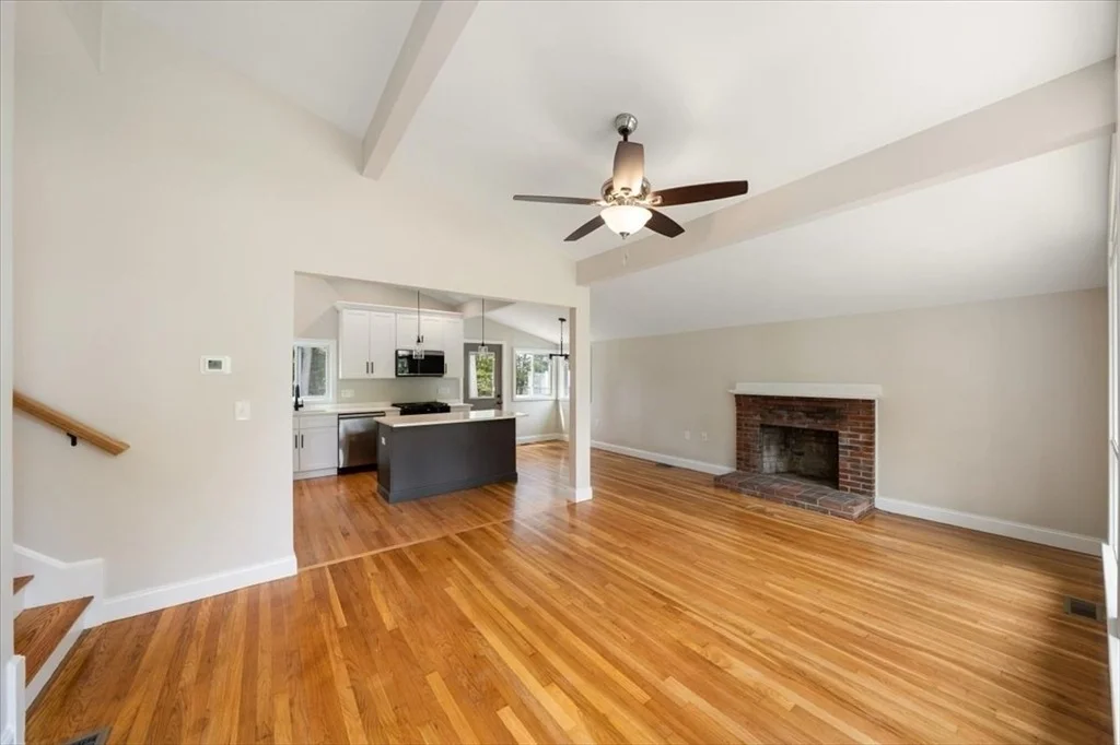 Photo of 115 Edgewood St