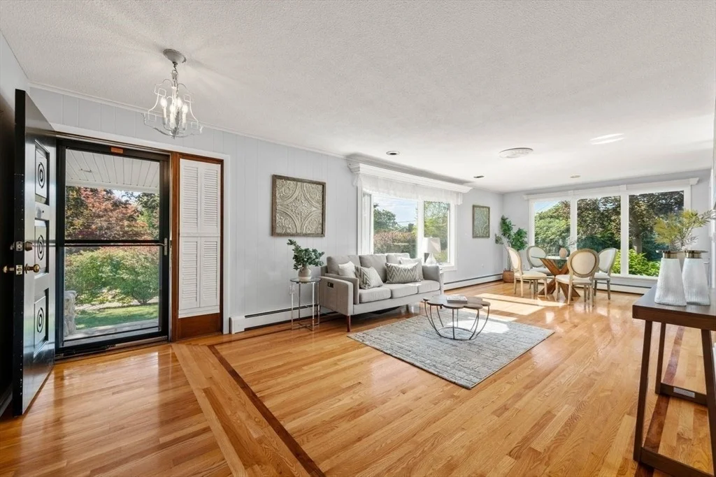 Photo of 56 Meadowview Road