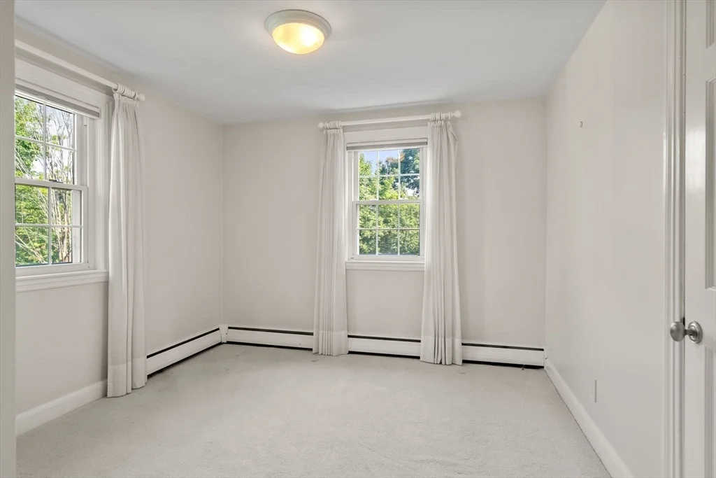 Photo of 43 Bowditch Road