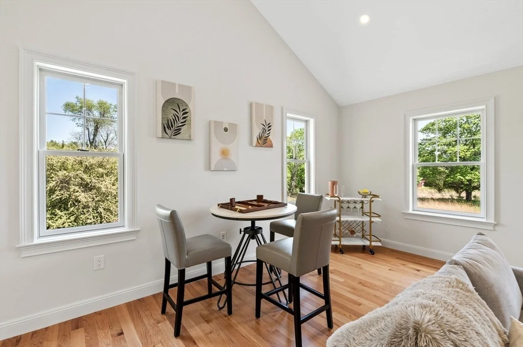 Photo of 333 Perkins Row