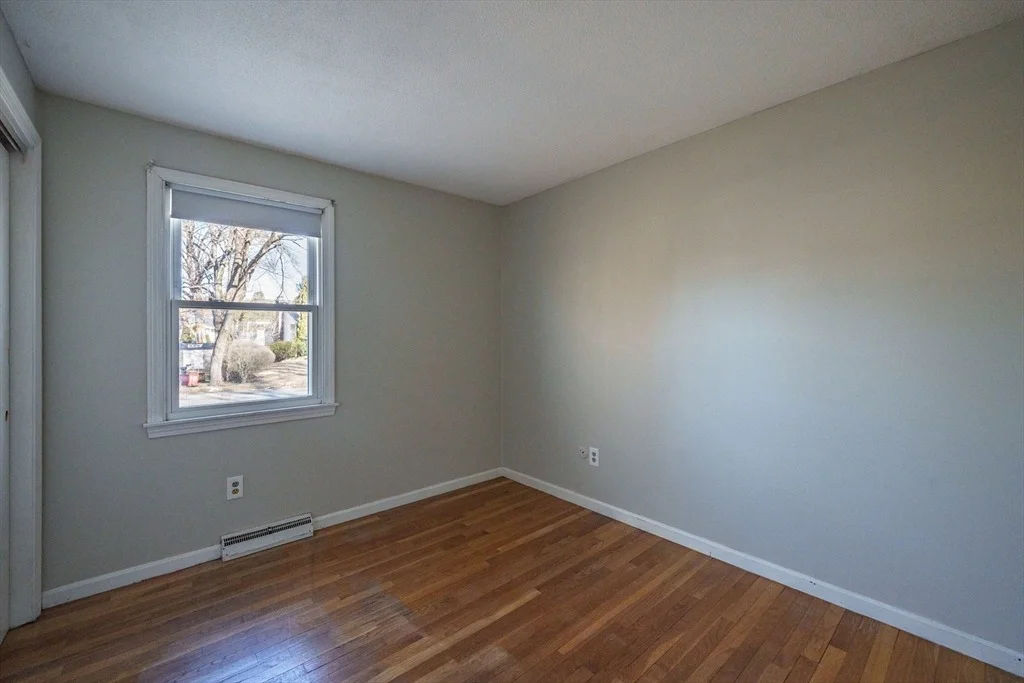 Photo of 14 Kelly Dr