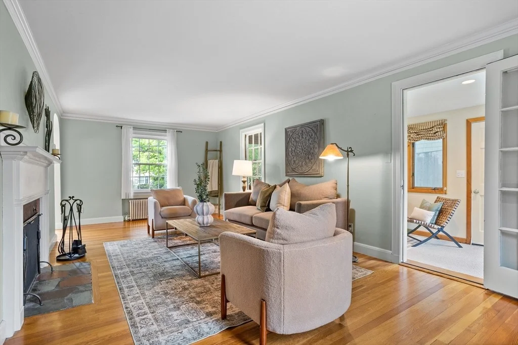 Photo of 168 Cedar Ave