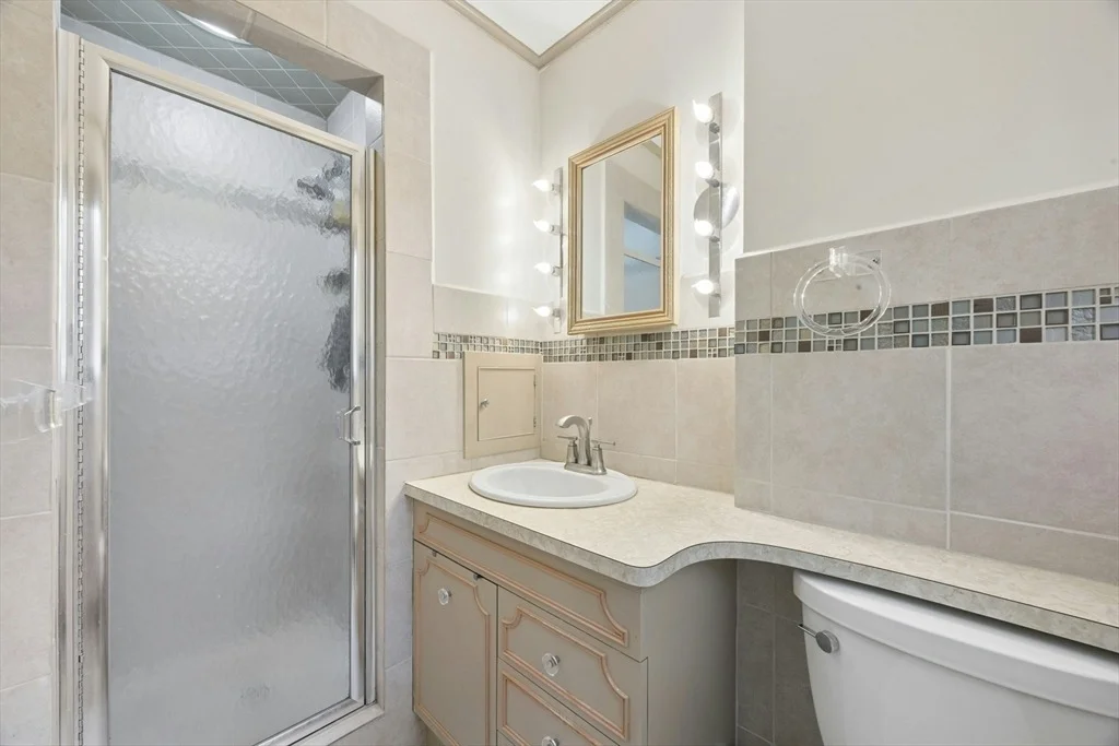Photo of 19 Hickory Drive