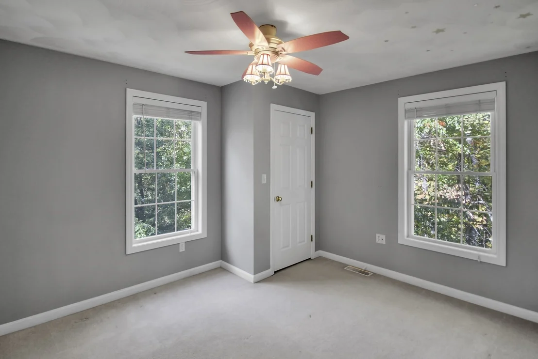 Photo of 170 Bay State Rd