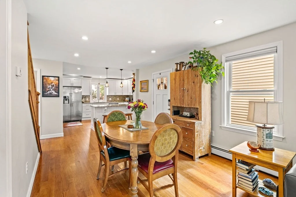 Photo of 15 Beacon St