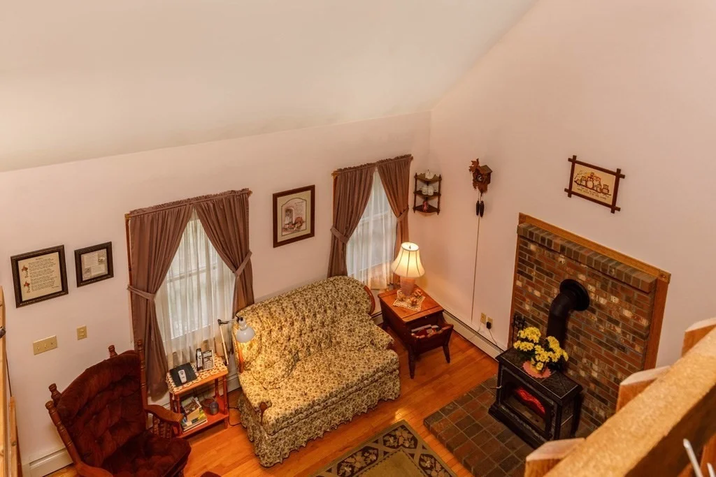 Photo of 260 East Road