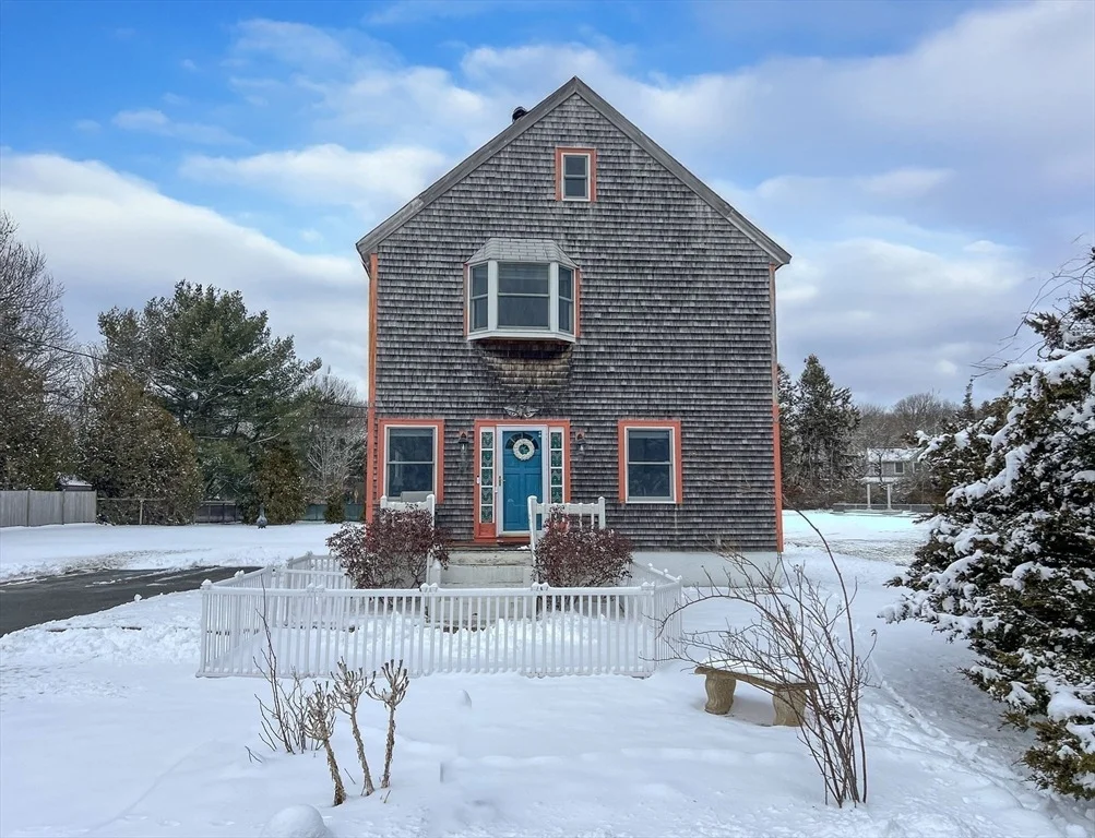 Photo of 27 Harrison Ave