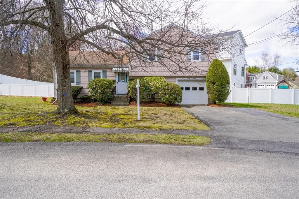 Photo of 53 Yale Road