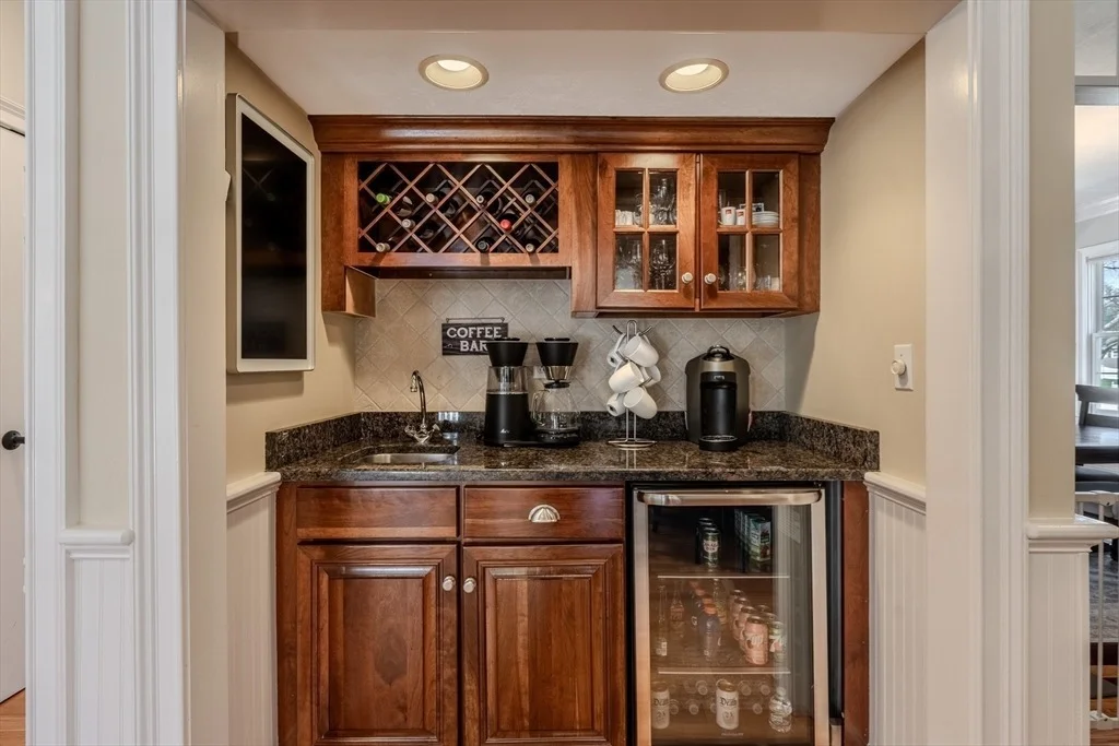 Photo of 31 Hunt Dr