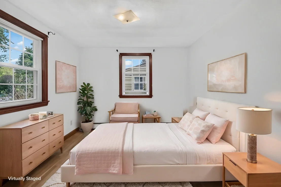 Photo of 24 Grapevine Ave