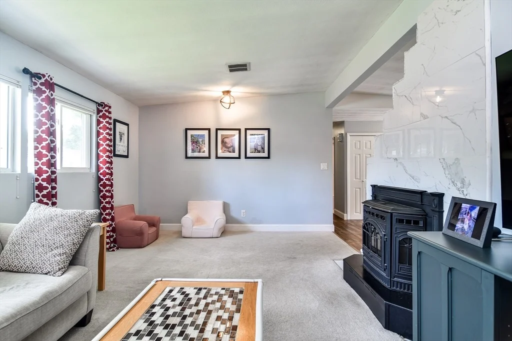 Photo of 19 Ruth Drive